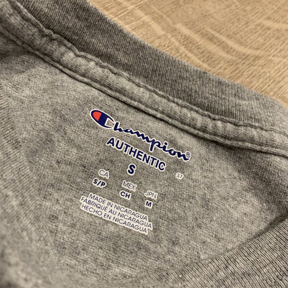 Champion University Of New Hampshire UNH Wildcats Long Sleeve T-Shirt Mens Small - Picture 3 of 6